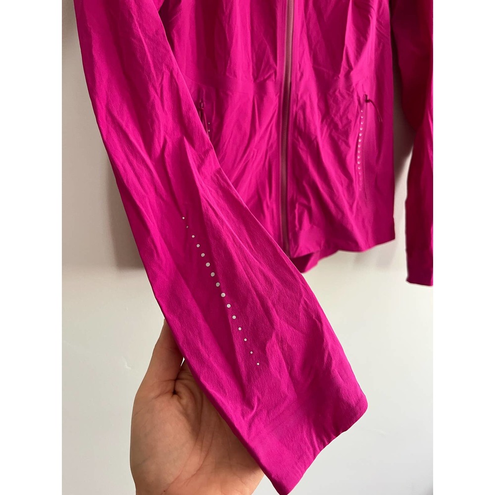 Lululemon | Fast and Free Windbreaker Jacket | Ripened Raspberry Pink | Sz 6 - Picture 3 of 9